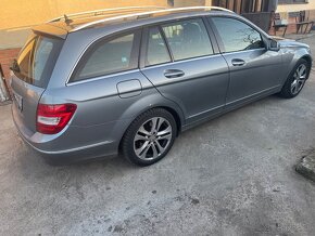 Predám Mercedes Benz ACKOMBI 2013 C220CDI - 5