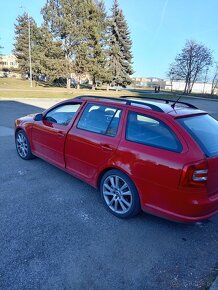 ŠKODA OCTAVIA 2 RS COMBI TFSI BENZÍN - 5