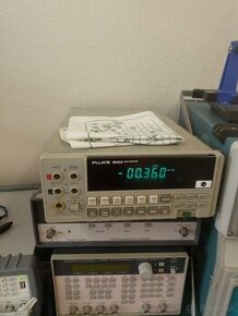 Stolne multimetre Fluke 8842A a Keithley 2015 THD-Tektronix - 5