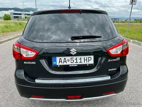 Suzuki SX4 S-Cross 1.6 I VVT Elegance 4WD - 5