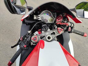 Honda CBR 1000rr - 5