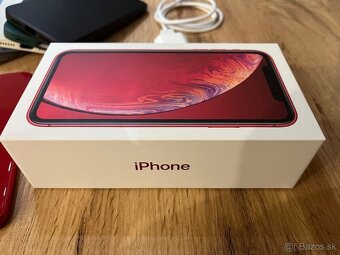 Apple iPhone XR 64 GB - 5