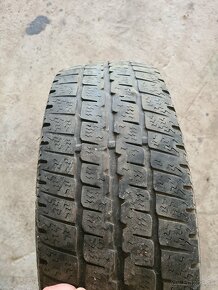 pneu 205/65 r16C zimne + VW t5 disky - 5