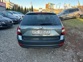 Škoda Octavia Combi 2.0 TDI Style - 5