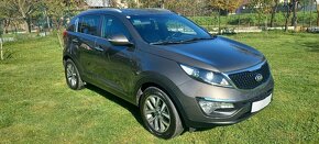 Kia sportage 1,7Crdi 2015 max vybava alcantra.par.kamera - 5