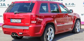 Jeep Grand Cherokee SRT8 6,0 V-8 313kW - 5