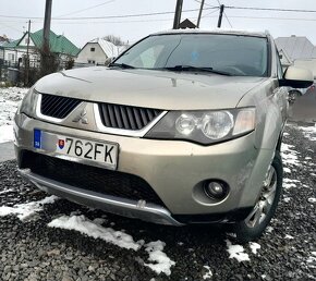 Mitsubishi Outlander II 2.0 DID 4X4 M6 - 5