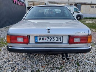 Bmw 728i e23 - 5