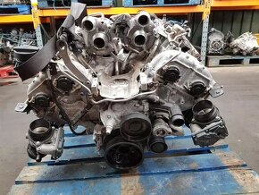 Motor BMW 4.4 N63B44 - 5