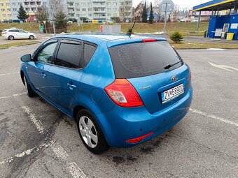 Kia Cee´d 1.4 CVVT 105k LX SR 2majiteľ - 5