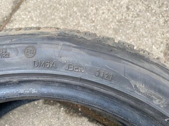 Dunlop 215/50 R17 - 5