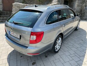 Predám škoda superb 2.0 TDi DSG 125kw - 5