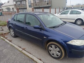 Renault megane 1.6 benzín  sedan - 5