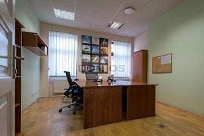 Reprezentačná administratívna budova (900 m2, KE-St.m.) - 5