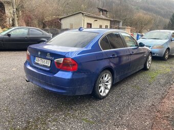 BMW e90 320d 130kw - 5