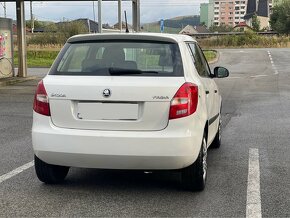 Škoda Fabia 1.2 HTP SK AUTO 2014 - 5