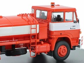 LIAZ 100.850 SA 8 cisterna - Benzina 1:43 SSM - 5