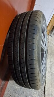 Kumho 185/65/R15 88H - 5