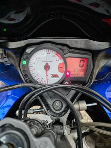 Suzuki GSX-R - 5