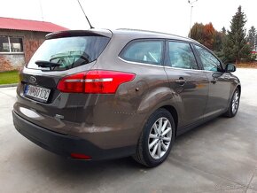 Ford Focus Kombi 1.0 EcoBoost 125k Titanium - 5