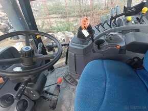 New Holland T 7040 - 5