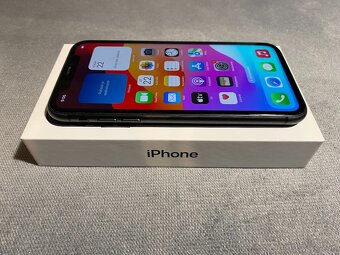 Iphone 11 64GB black, výborný stav - 5