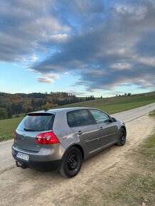 Volkswagen Golf V 1.9 TDI 77kw - 5