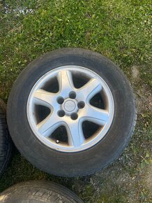 Pneumatiky, disky Hyundai 215/65 R16 98H - 5