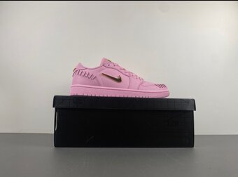 Air Jordan 1 Low Method of Make Perfect Pink - 5