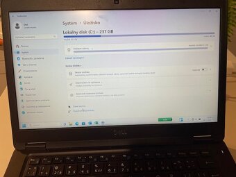 Perfektný Dell Latitude 5490 - 5