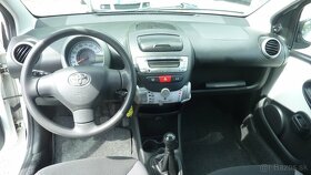 Toyota AYGO 1,0i - 5