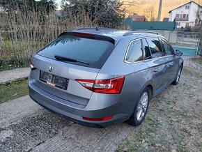 Škoda Superb 3 combi 2,0 TDi 110kw manuál - 5