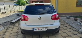 Volkswagen Golf 5 - 5