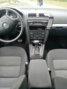 OCTAVIA 2 COMBI 2.0TDI DSG - 5