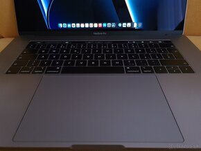 MacBook Pro 15" L2018 2,6 GHz Core i7,32 GB, Radeon Pro 560X - 5