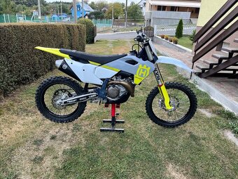 Husqvarna FC450 - 5