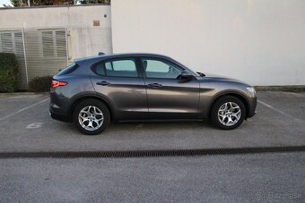 Alfa Romeo Stelvio 2.2 JTD 190k Q4 AWD A/T - 5