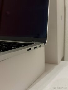 MacBook Pro 2018 - 5