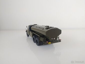 Tatra 138 1:43 - 5