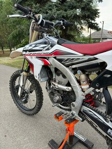 Yamaha YZF 250 2016 - 5