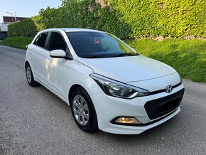 Hyundai i20 1.2 benzin /// 1 majitel /// 90 tis km  /// SR - 5