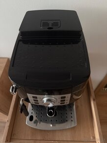 Delonghi magnifica S - 5