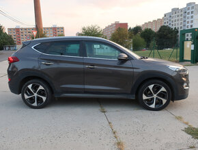 Odstúpim leasing na Hyundai Tucson r.2017 DCT,výbava PREMIUM - 5