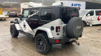 Jeep Wrangler / Wrangler Unlimited Sahara - 5