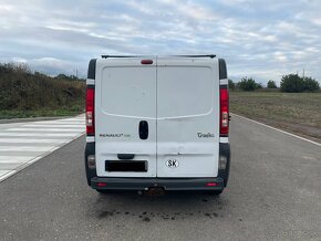 Renault Trafic 2.0dCi - 5