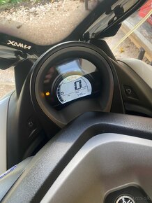 Yamaha N-Max - 5