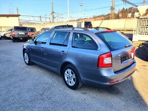 ŠKODA OCTAVIA COMBI ELEGANCE 1.6 CRTDI 77KW - 5