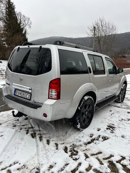 Nissan Pathfinder 2.5dci 128kw - 5