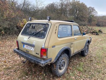 Lada Niva 1.7i 4x4 - 5