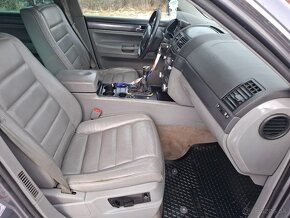 Volkswagen Touareg 2.5 TDI 128KW r5  Manuál 6 st Pevný podvo - 5